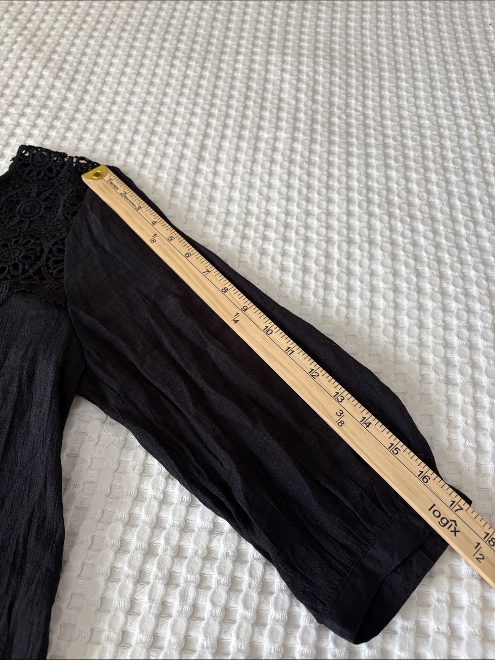 fig and flower Black Lace Yoke Peasant Bohemian Flowy Goth Blouse SZ S - Picture 7 of 7
